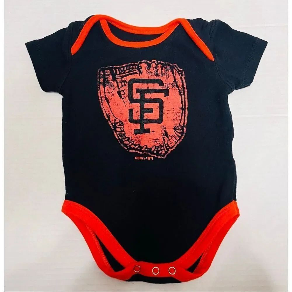 Cooperstown Collection San Francisco Giants Bodysuit    Boys Size 3/6 Months